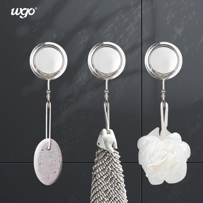 Les crochets décoratifs minimalistes résistants de manteau nettoient à l'aspirateur le crochet en verre d'aspiration